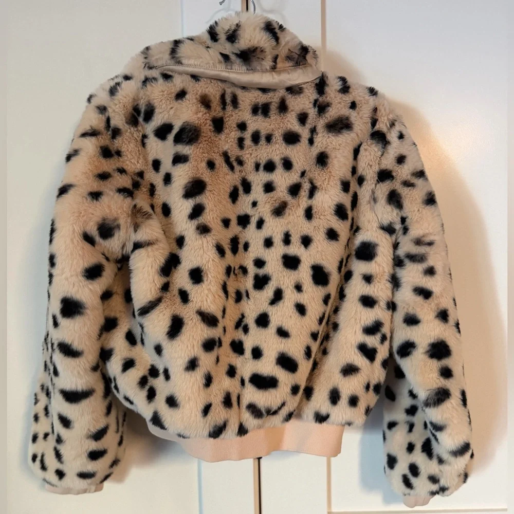 LULUS Faux Real Ivory Dot Print Fur Bomber Jacket Size Small EUC Y2K mob wife